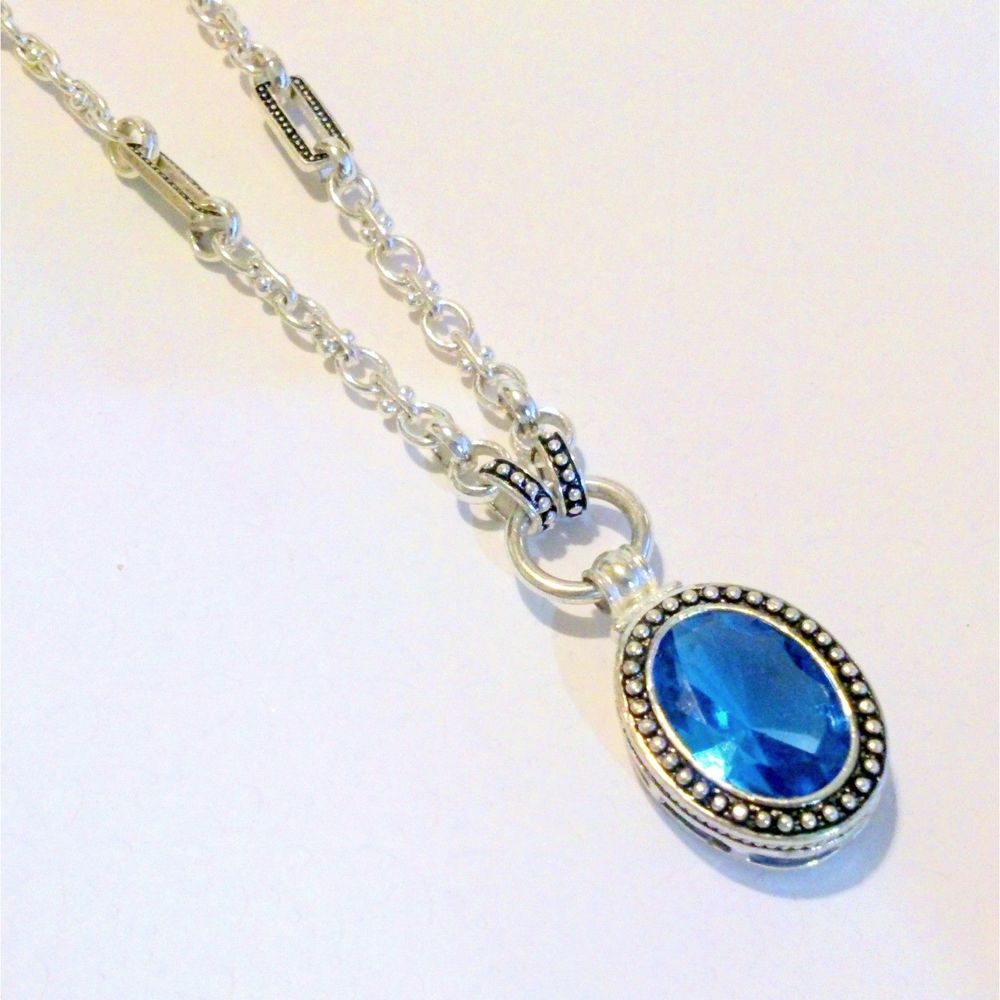 Avon Silver Tone Faux London Blue Topaz Pendant Necklace *